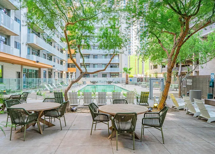 Apartment Urban Oasis In Dt W Pool Gym And Parking *