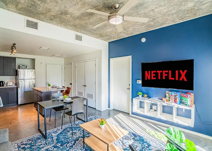Apartment Urban Oasis In Dt W Pool Gym And Parking *